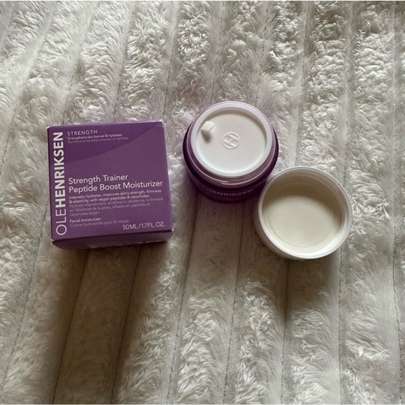 Ole Henriksen Moisturizer - Picture 1 of 2